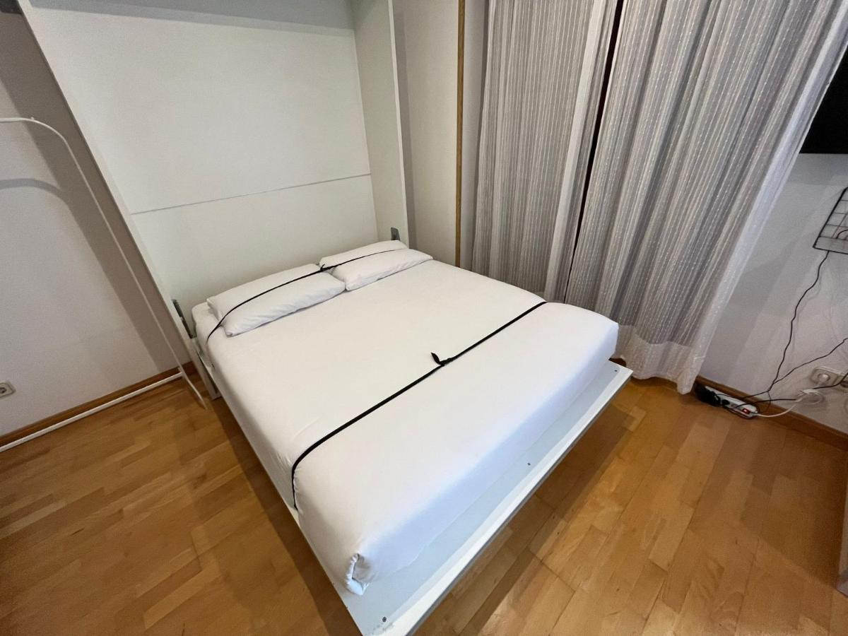 Apartamento En Atocha - Silencioso Y Luminoso Madrid Luaran gambar