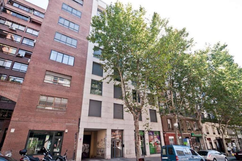 Apartamento En Atocha - Silencioso Y Luminoso Madrid Luaran gambar